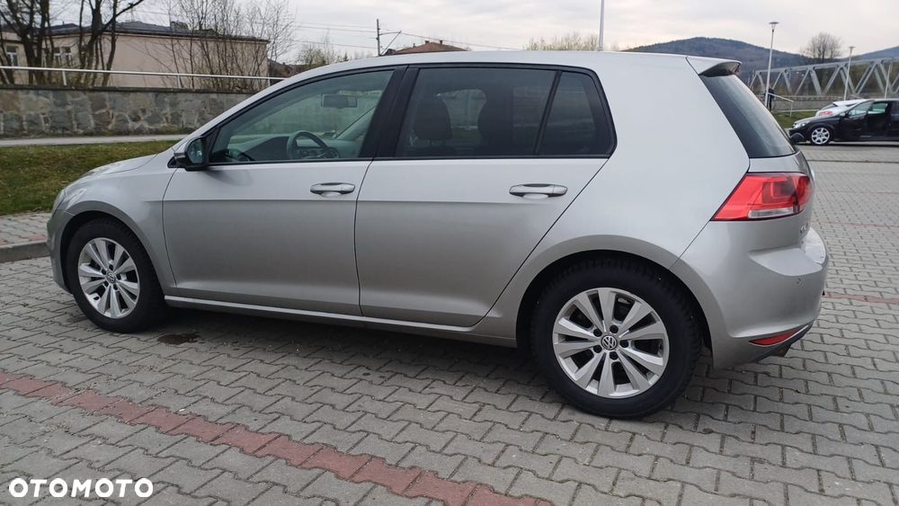 Volkswagen Golf 1.6 TDI BlueMotion Technology Comfortline - 6