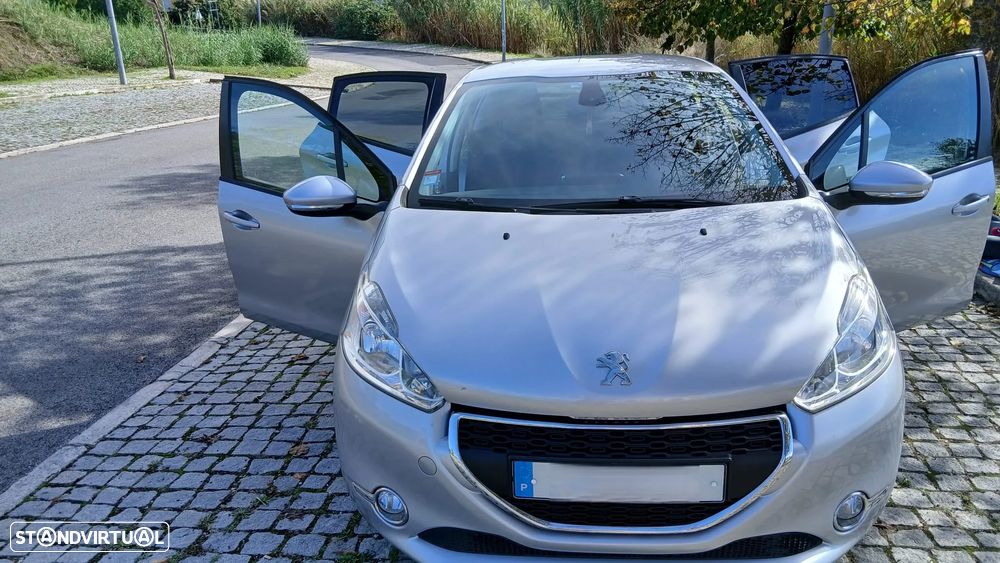 Peugeot 208 1.4 HDi Active - 11