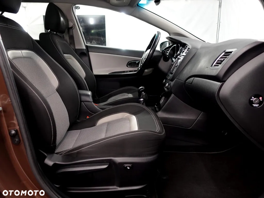 Kia Ceed Cee'd 1.6 CRDi Business Line - 13