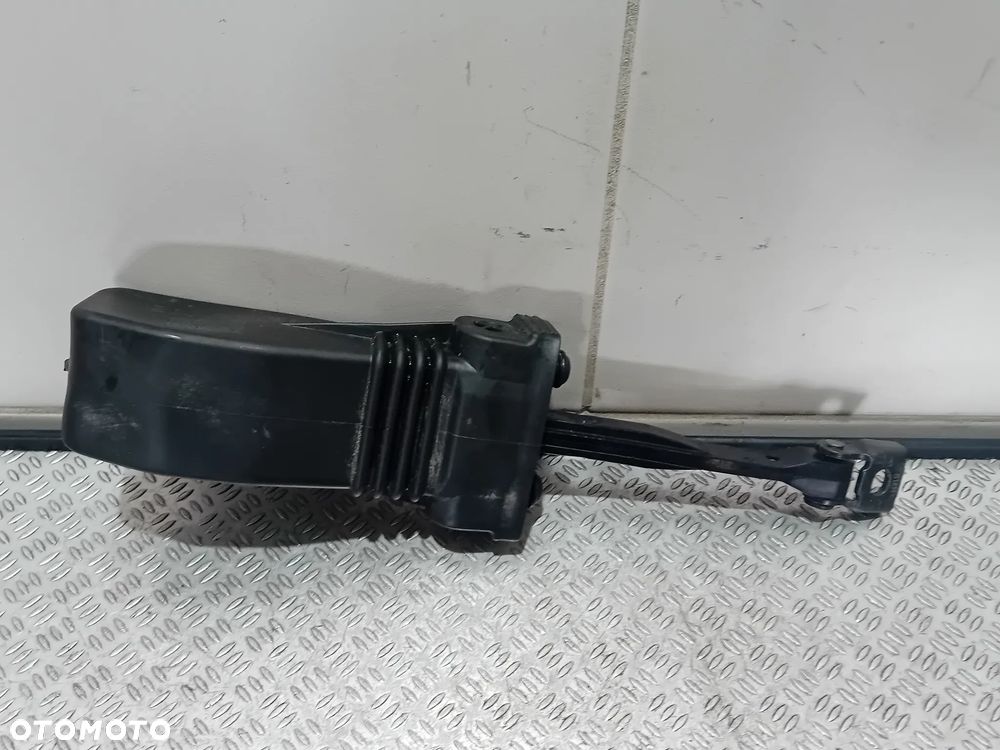ogranicznik drzwi tył Audi Q2 2018 81A839267 - 3