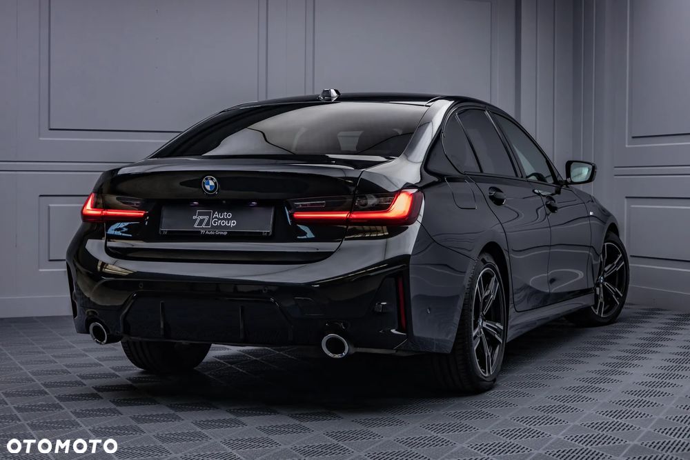 BMW Seria 3 320d xDrive mHEV M Sport - 3