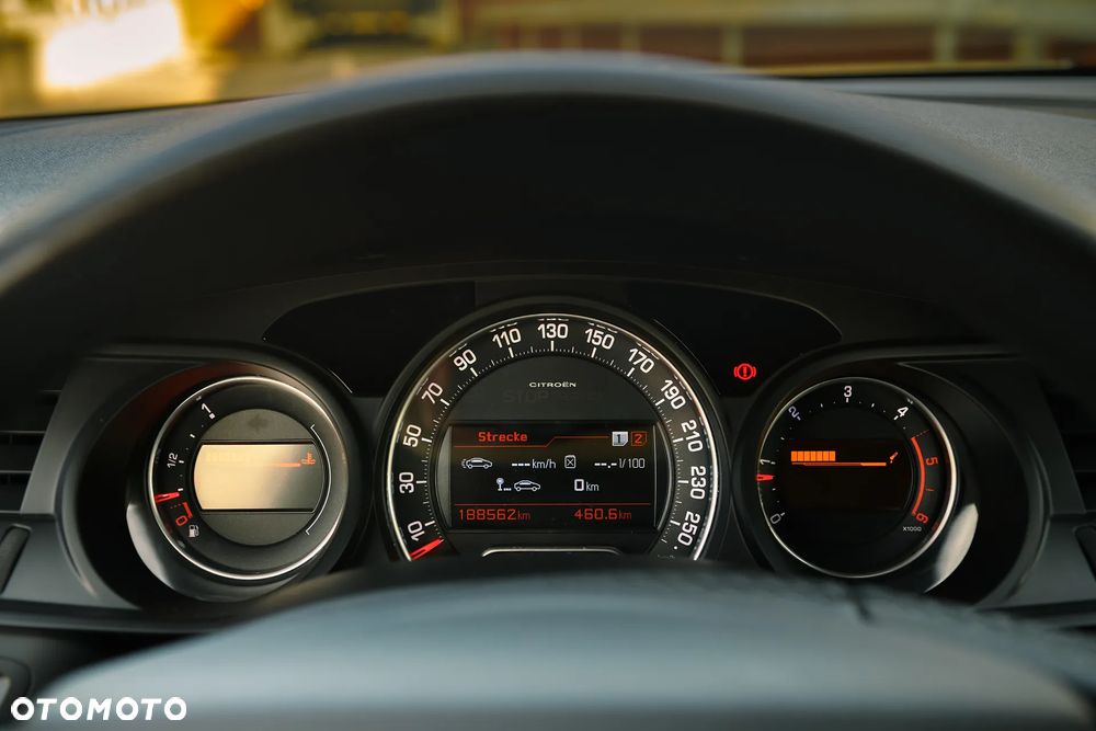 Citroën C5 Tourer HDi 170 Biturbo FAP Exclusive - 28