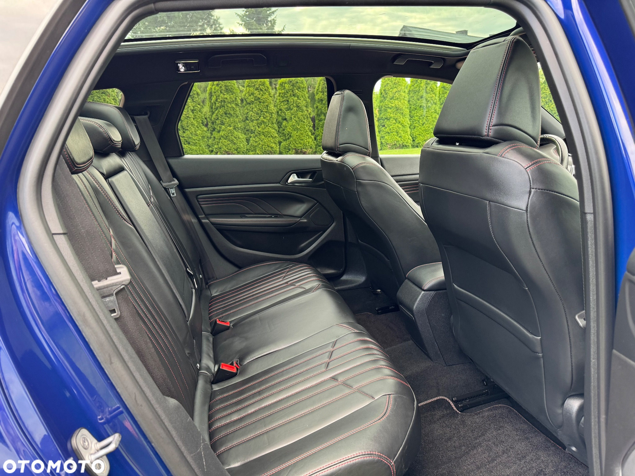 Peugeot 308 BlueHDi FAP 130 EAT8 Stop & Start GT - 15