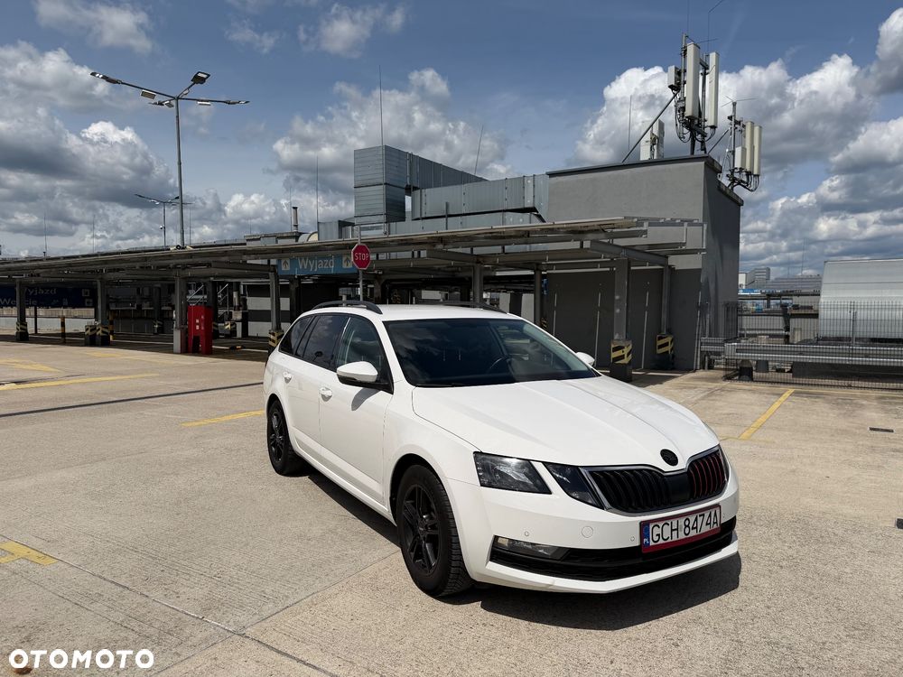 Skoda Octavia 1.5 TSI ACT Ambition - 3