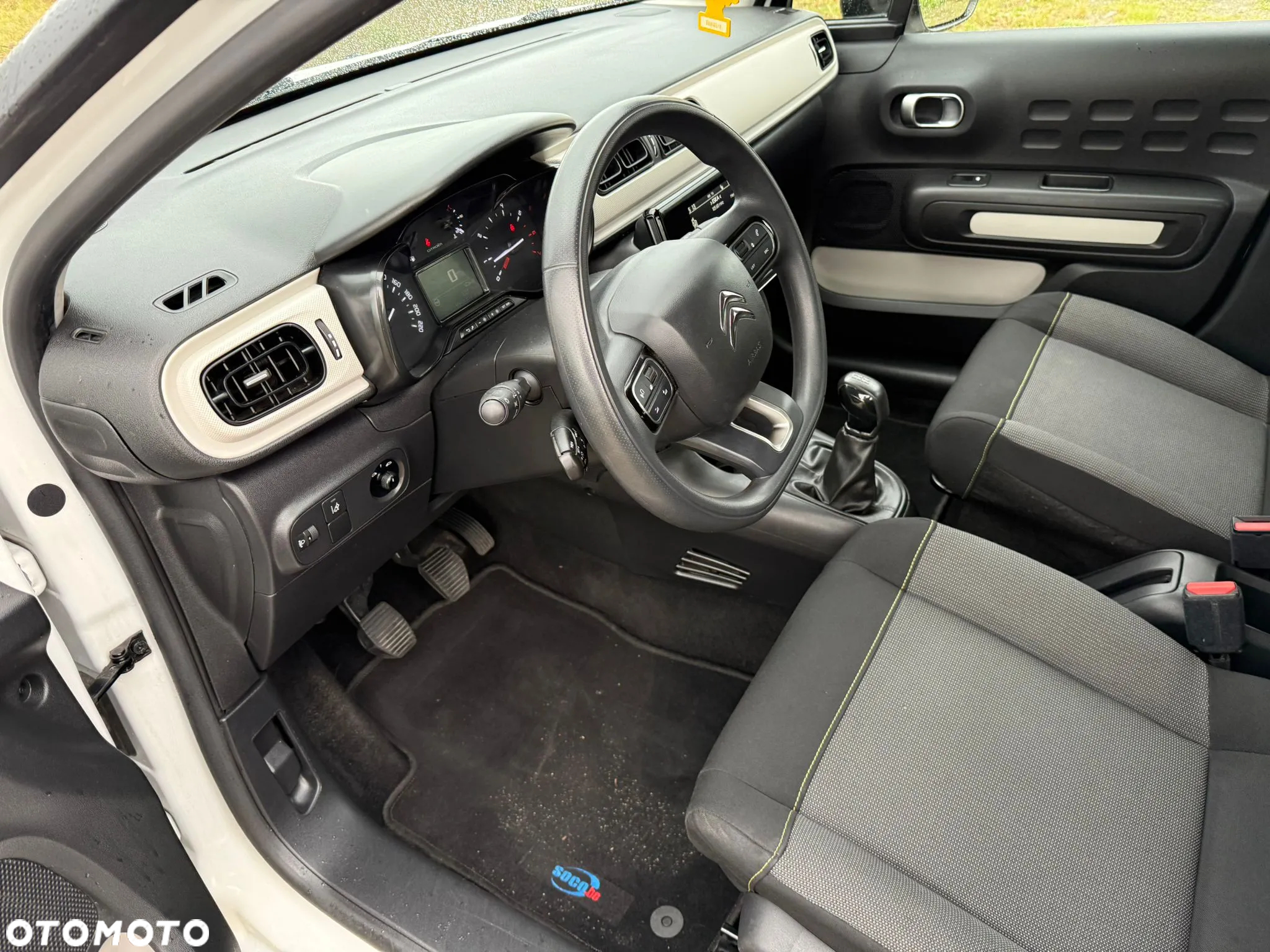 Citroën C3 1.2 PureTech Feel - 7