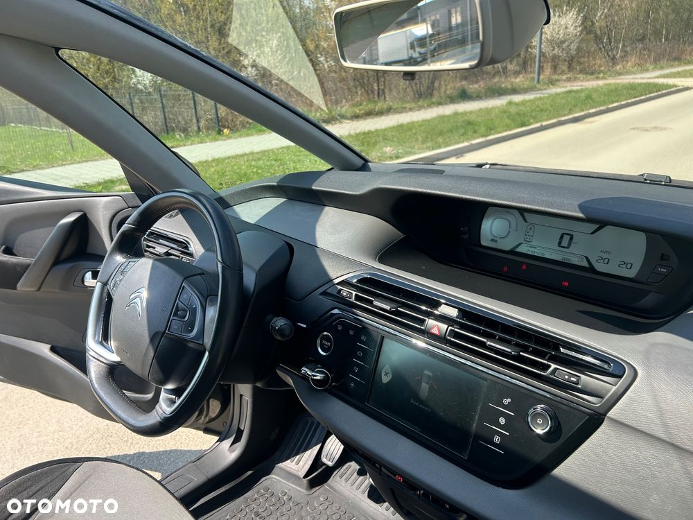 Citroën C4 Picasso - 11