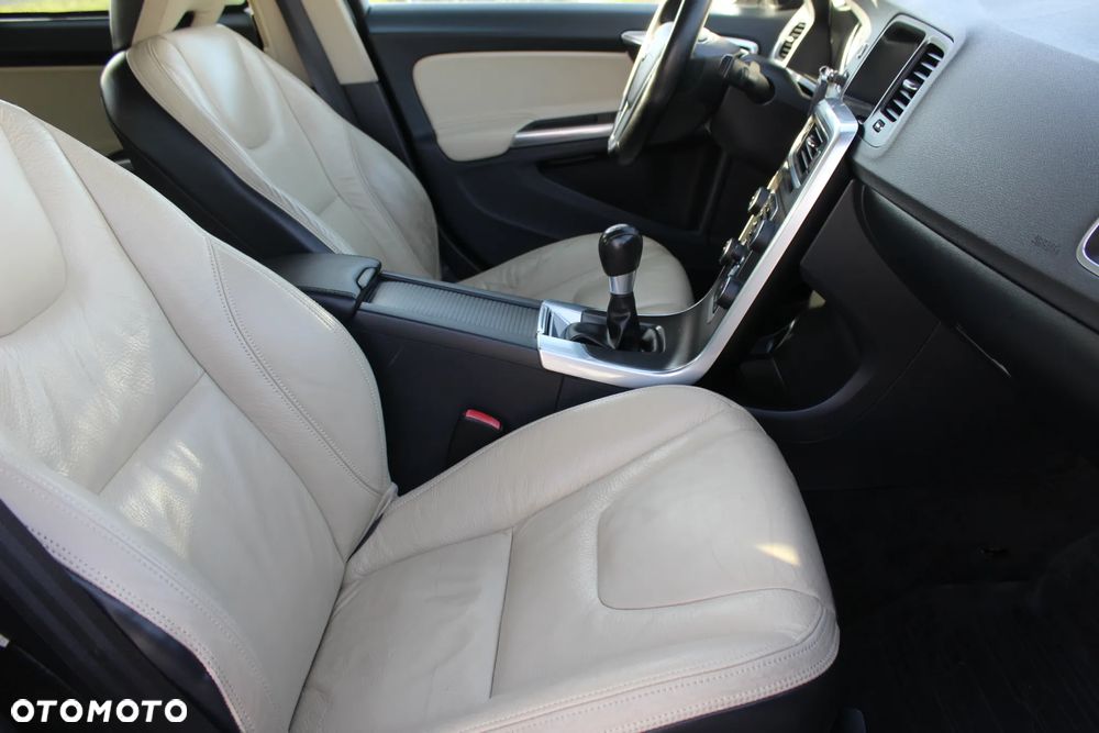 Volvo S60 ver-summum - 8