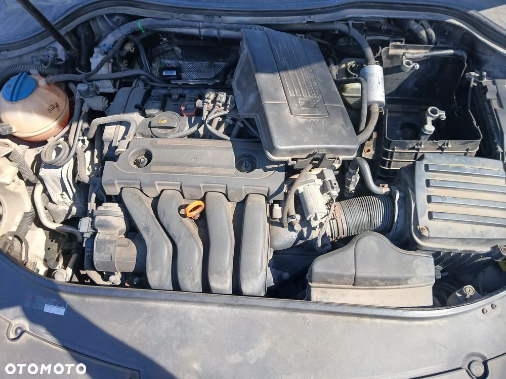 volkswagen passat B6 sedan LD5Q silnik 2.0 FSI 150 KM BVY skrzynia HXJ napęd sanki belka wahacz - 3