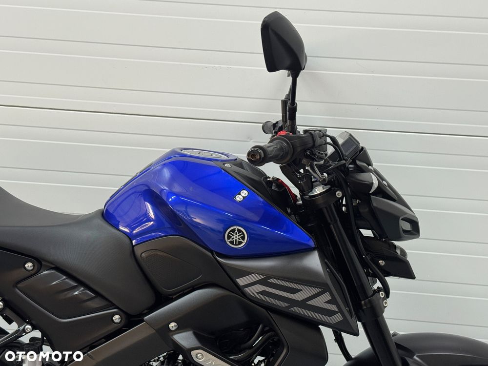 Yamaha MT - 8