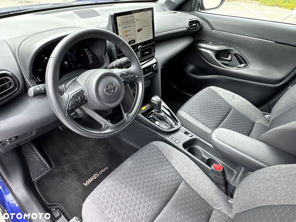 Toyota Yaris Cross Hybrid 1.5 Style - 17