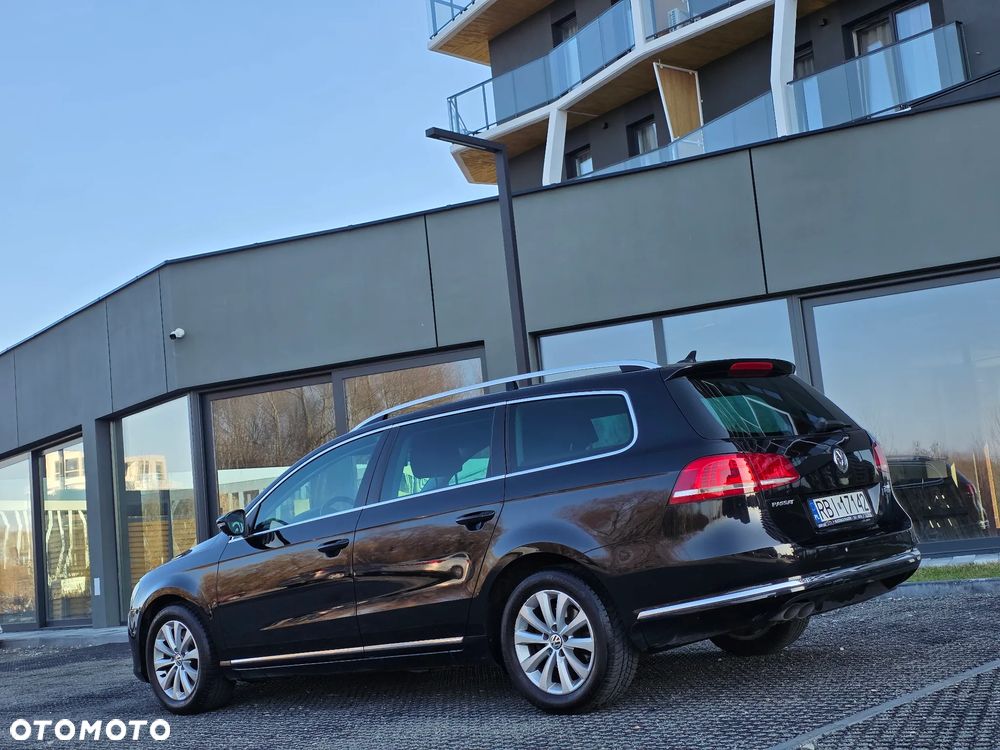 Volkswagen Passat 2.0 TDI Highline - 18