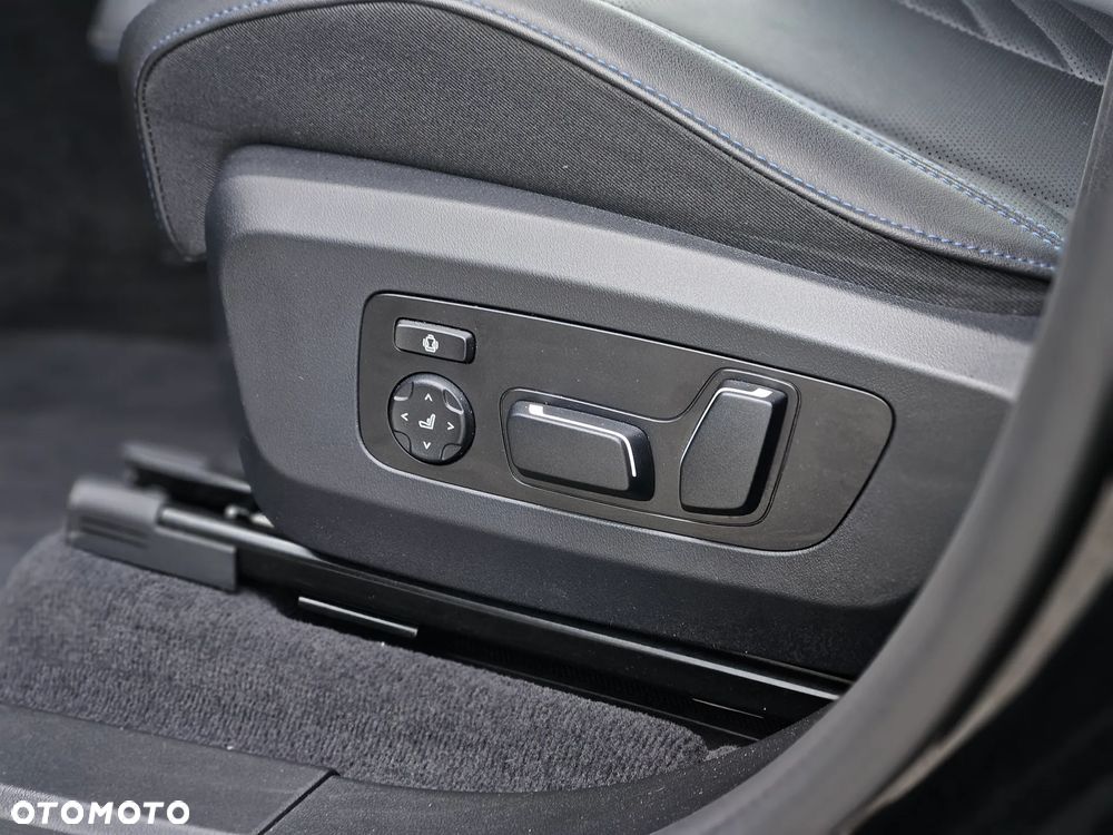 BMW X3 xDrive20d mHEV - 26