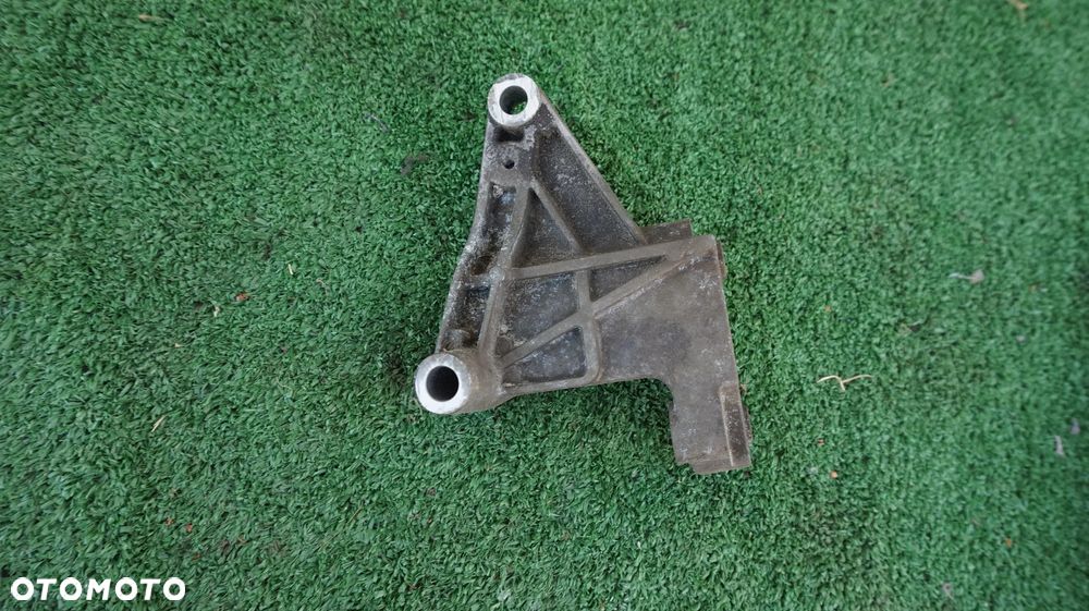 Saab 9-3 Vectra Signum 2.8 V6 turbo B284L lapa wspornik  pompy wspomagania - 2