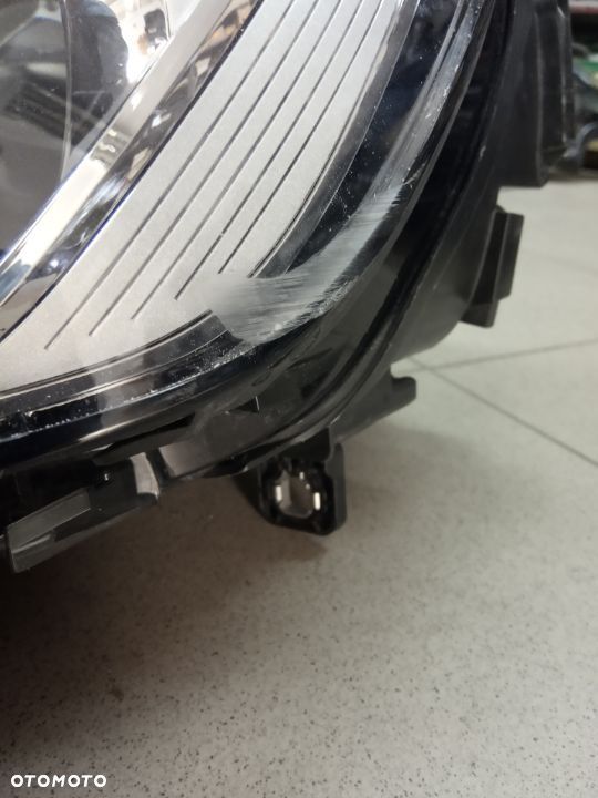 Audi a3 8v lift reflektor Xenon 8v0941005e - 6