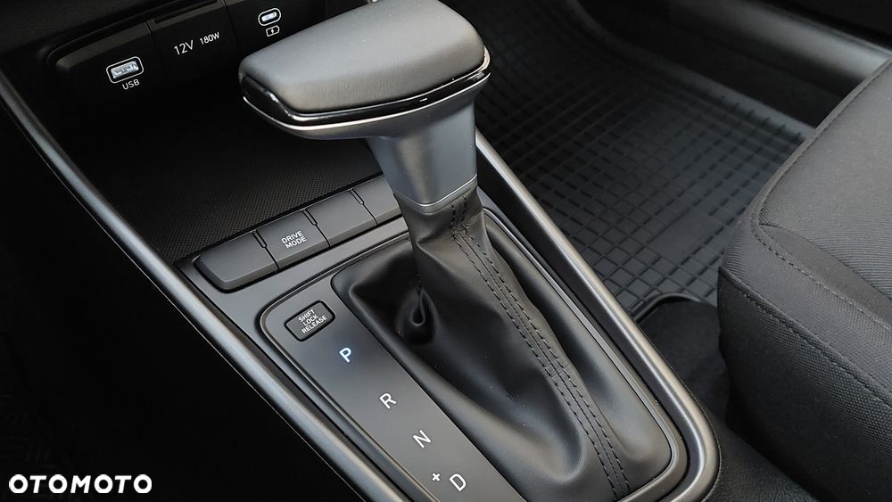 Hyundai i20 1.0 T-GDi Modern DCT - 17