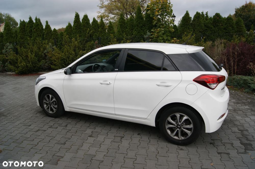 Hyundai i20 1.2 Passion - 7