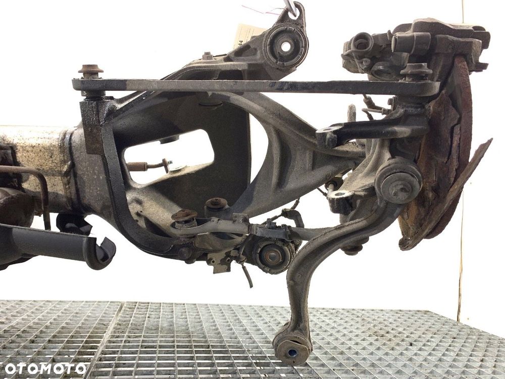 BELKA TYŁ  CITROEN C5 III (RD_) 2008 - 2022 2.0 16V 103 kW [140 KM] benzyna 2008 - 2022 9640718710 - 5