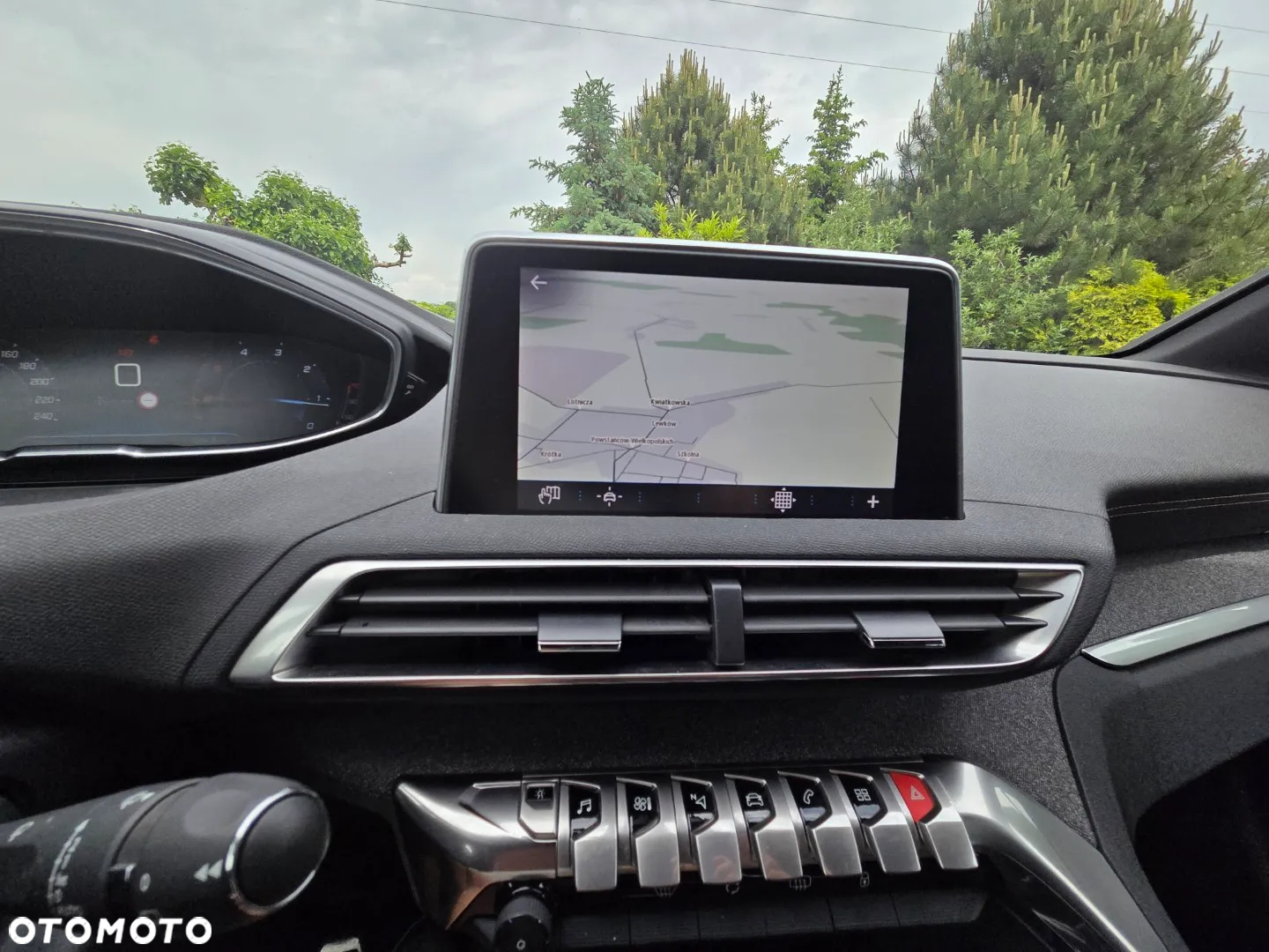 Peugeot 3008 1.5 BlueHDi Allure S&S - 19