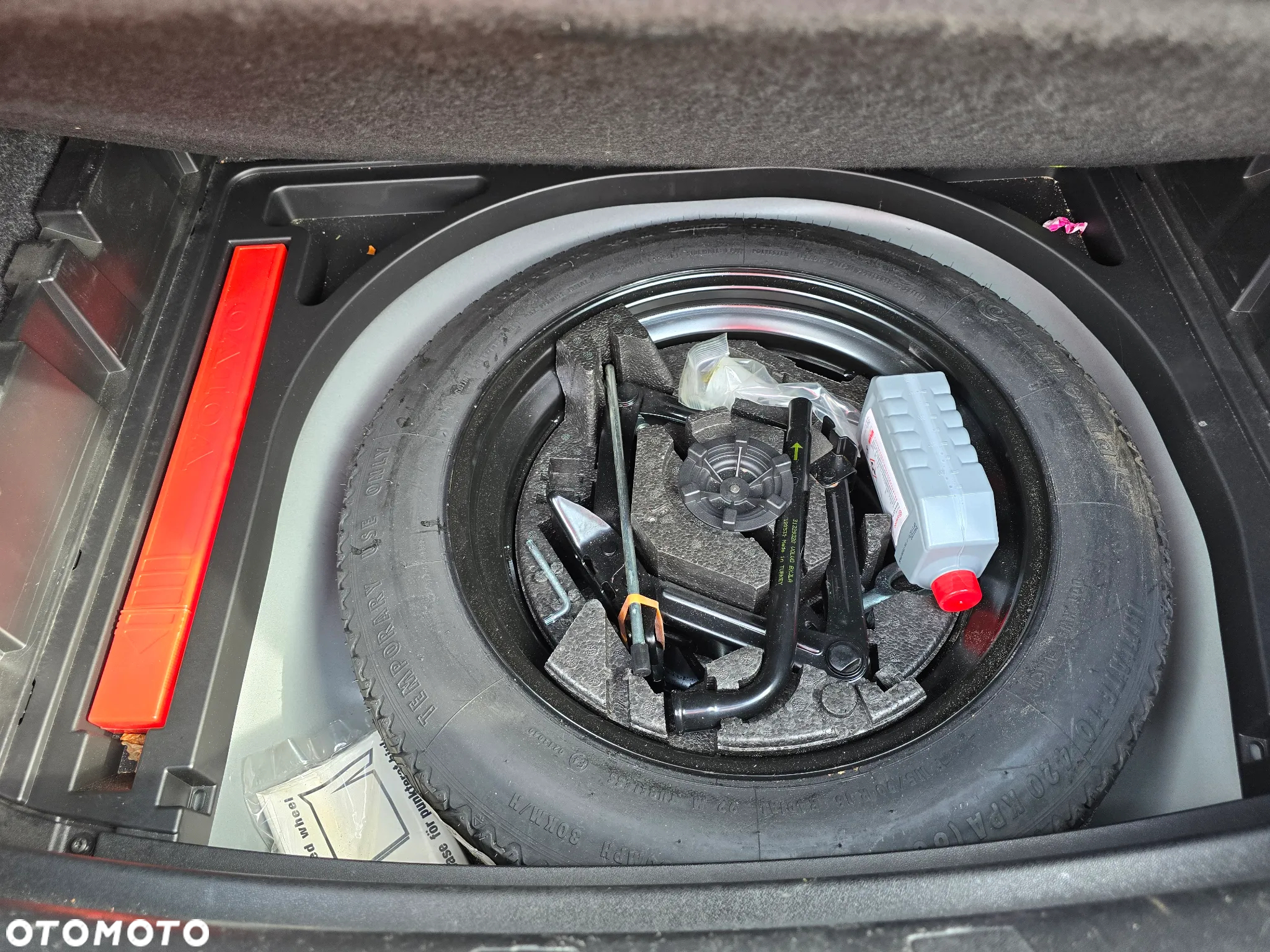 Volvo V40 D2 Momentum - 38