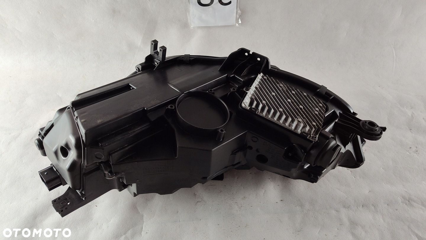 AUDI A4 B9 LIFT FULL LED MATRIX PRAWY LAMPA 8W0 - 9