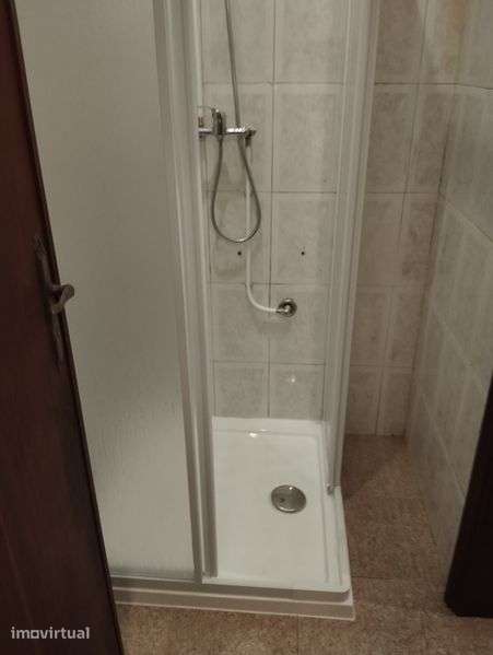 Alugo Habitação T0 - Grande imagem: 4/9
