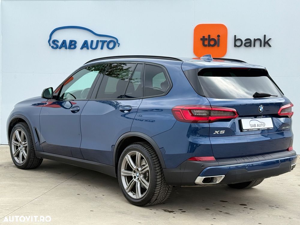 BMW X5 xDrive30d - 32
