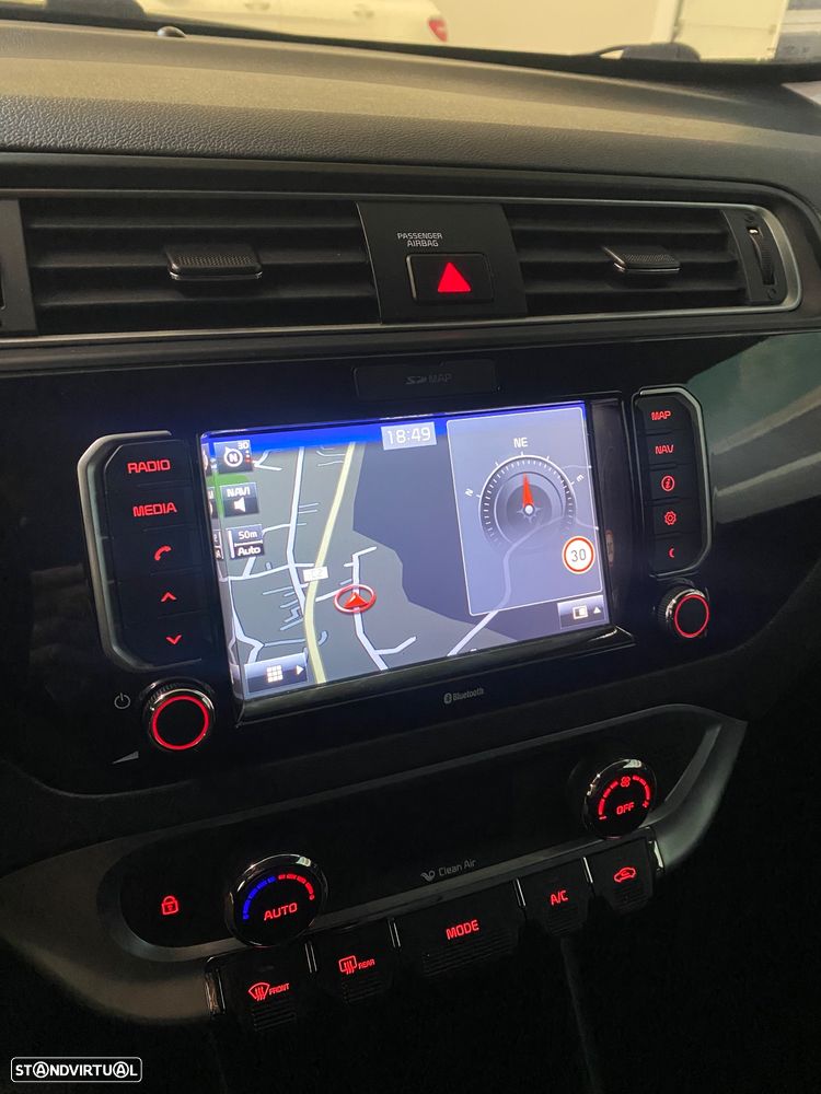 Kia Rio 1.2 CVVT Urban - 11