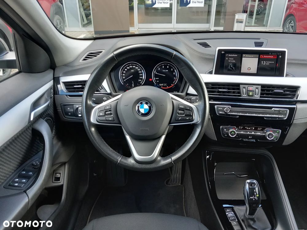 BMW X2 sDrive18i GPF Advantage - 9