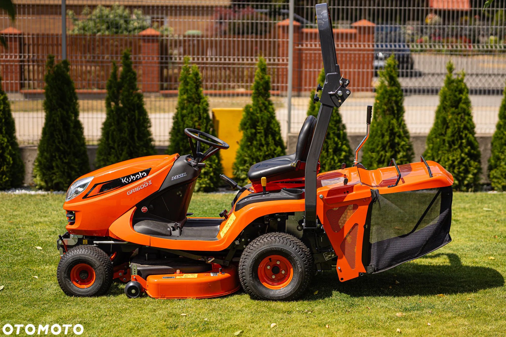 レトロトラクターKUBOTA ZB1600 4WD