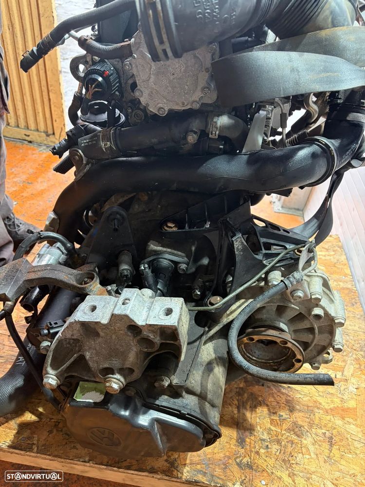 Caixa de Velocidades VW Caddy 1.9 Tdi Ref: JCS - 1