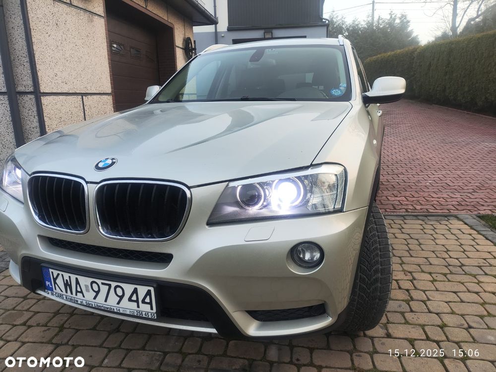 BMW X3 xDrive20d - 1