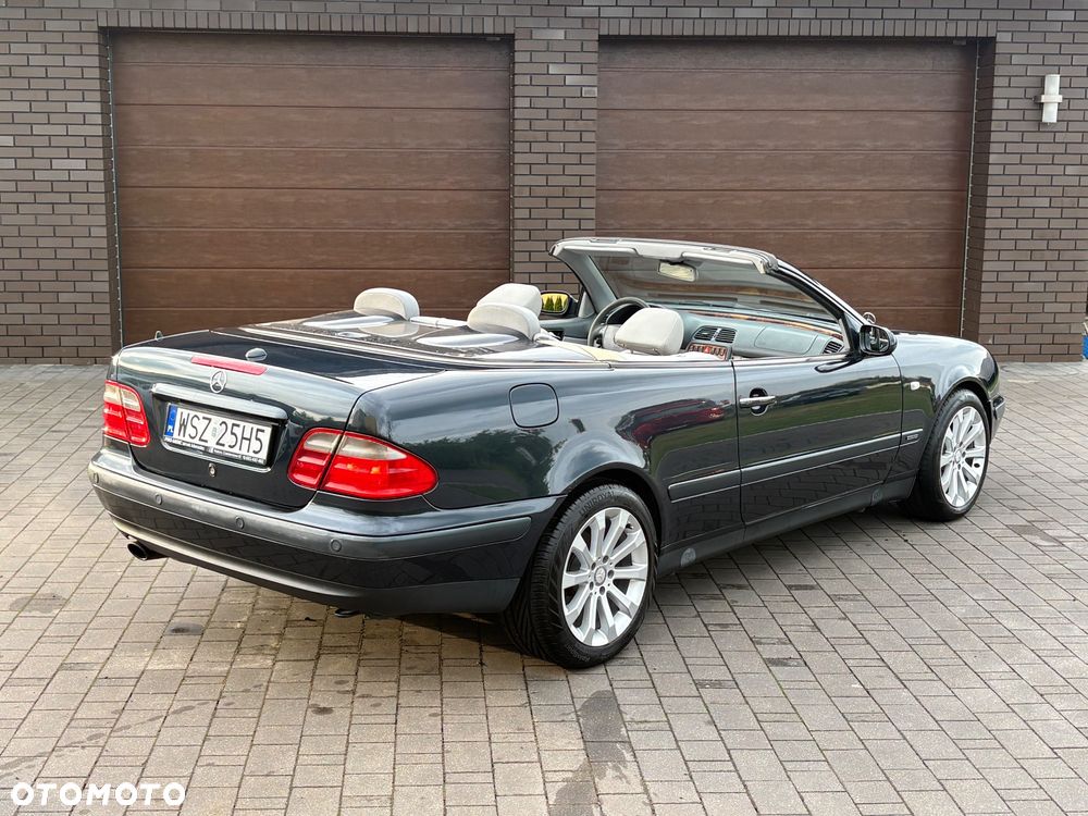 Mercedes-Benz CLK - 5