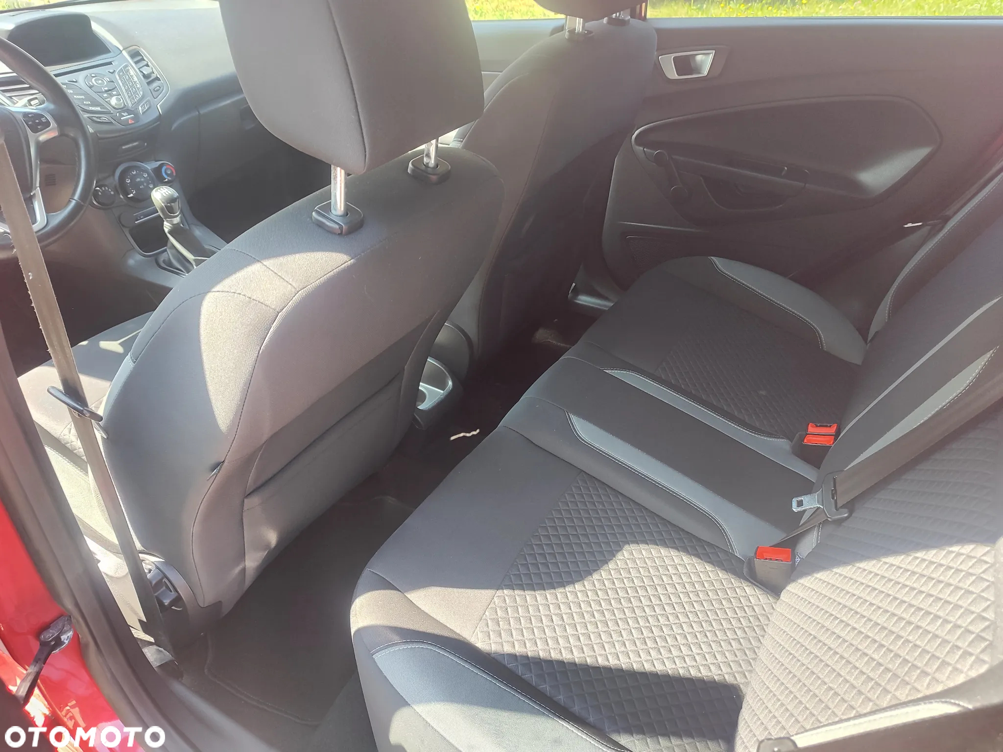 Ford Fiesta 1.0 EcoBoost Start-Stop Titanium - 33