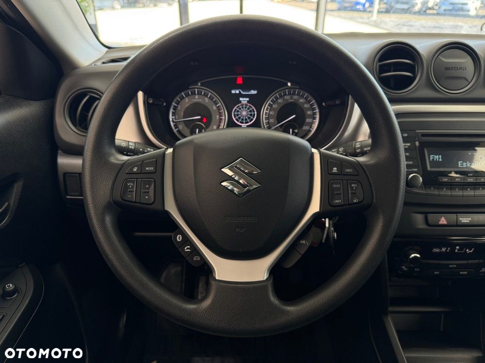 Suzuki Vitara - 15