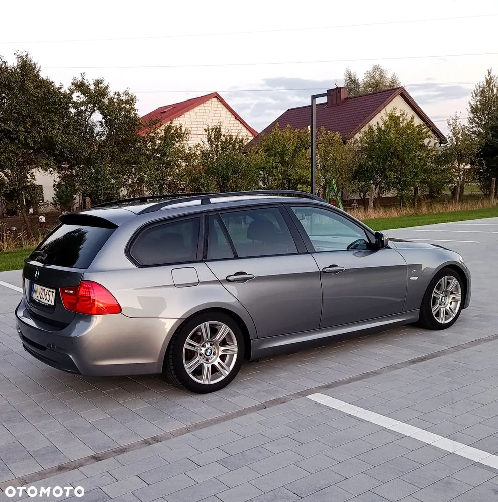 BMW Seria 3 318d - 11