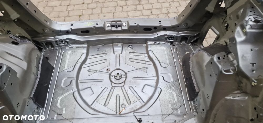 Tylny Pas BŁOTNIK Tylny prawy/lewy  SKODA KAROQ - 3
