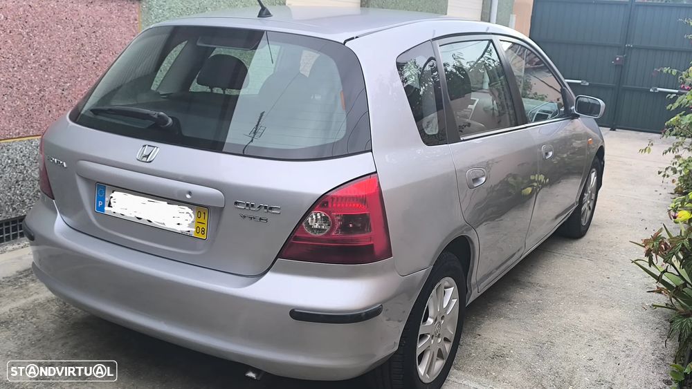 Honda Civic 1.6 ES Automatic - 6