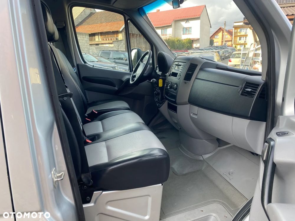 Volkswagen CRAFTER - 10