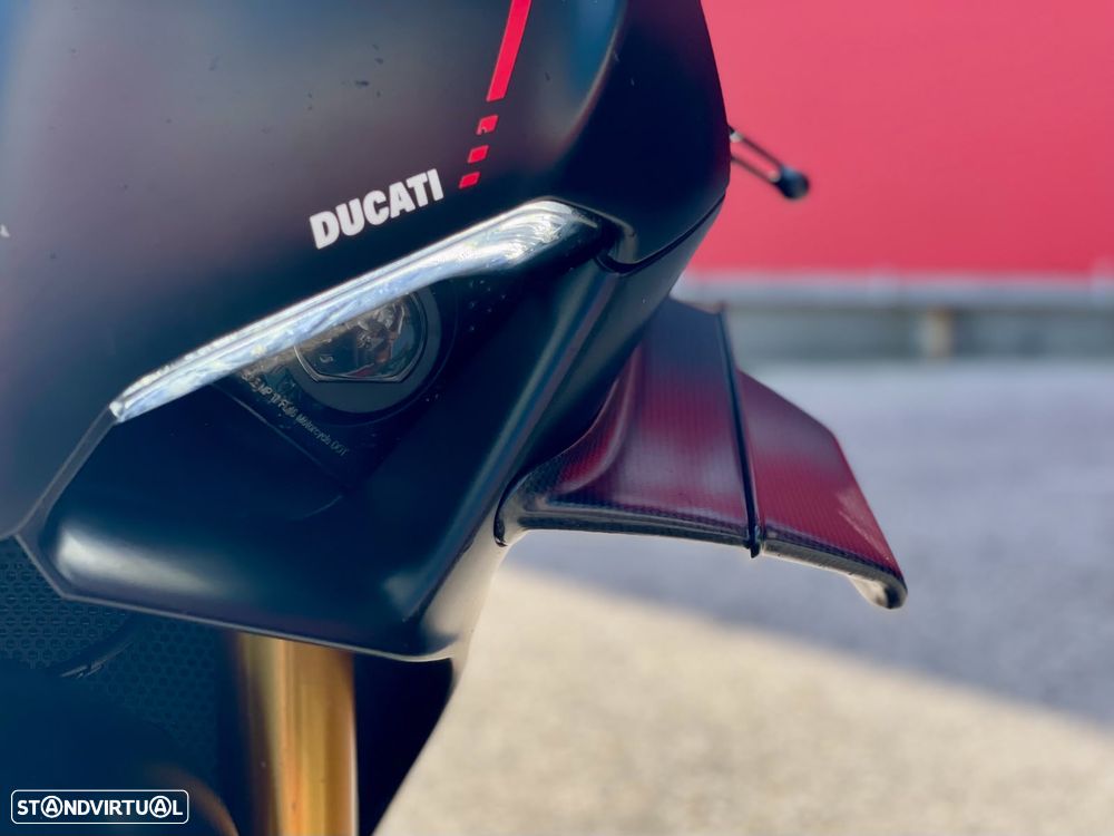 Ducati Panigale V4 SP DARK STEALTH - 19