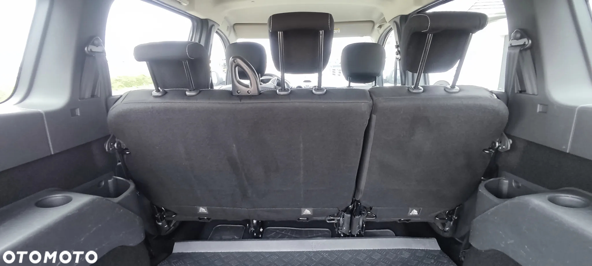 Dacia Lodgy 1.5 Blue dCi Stepway S&S - 6