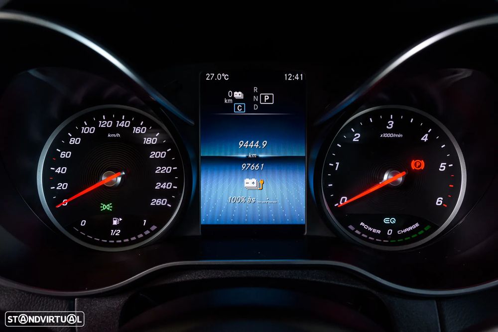 Mercedes-Benz C 300 de AMG Line - 16