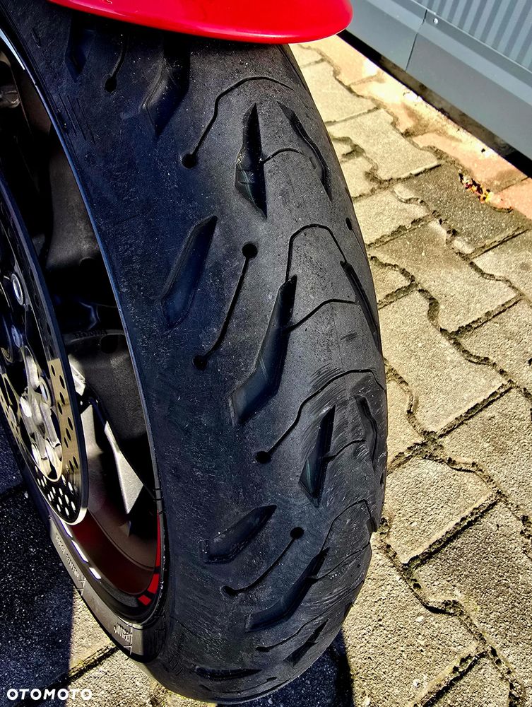 Honda CBR - 16