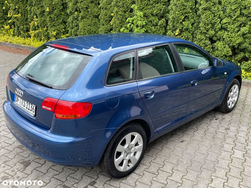 Audi A3 ver-1-6-fsi-ambiente - 15