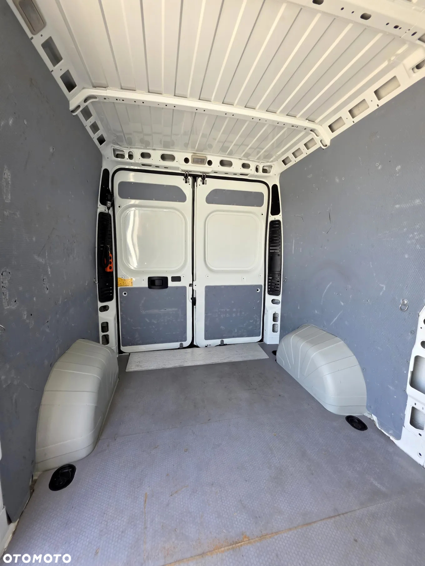 Peugeot BOXER 2,0 HDI 130 KONNY ŚREDNIAK L2H2 KLIMA WEBASTO WINDA GWARANCJA LEDY - 28