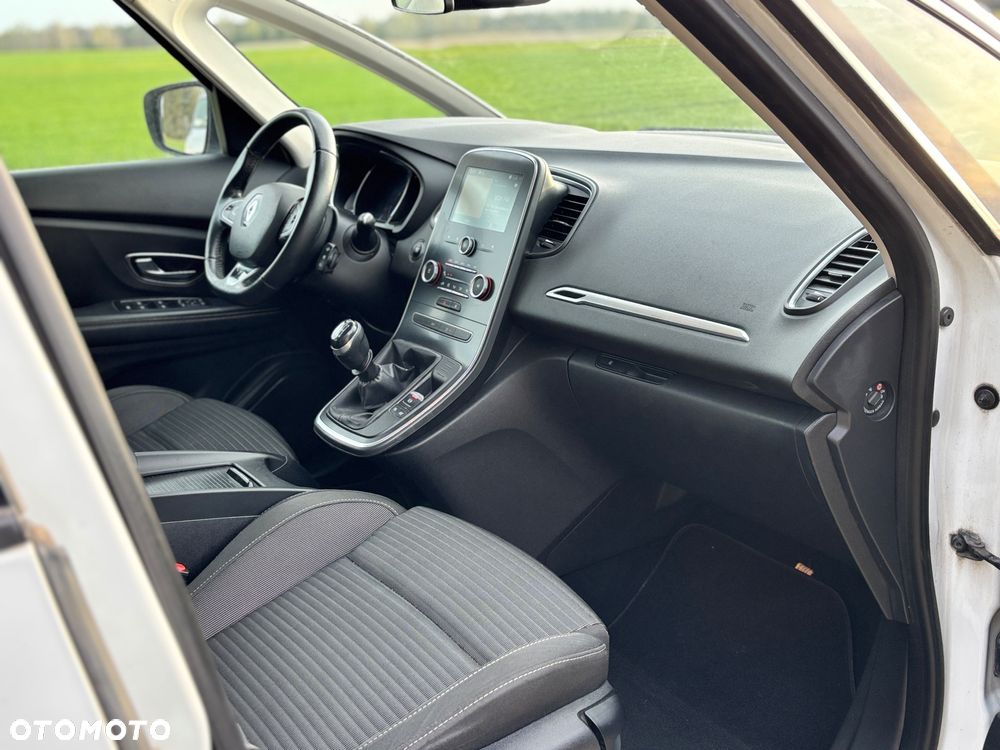 Renault Grand Scenic BLUE dCi 120 BUSINESS EDITION - 19