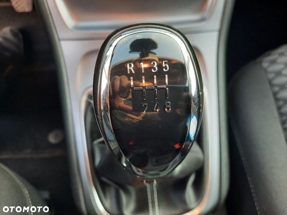 Opel Astra 1.6 CDTI Enjoy S&S - 23