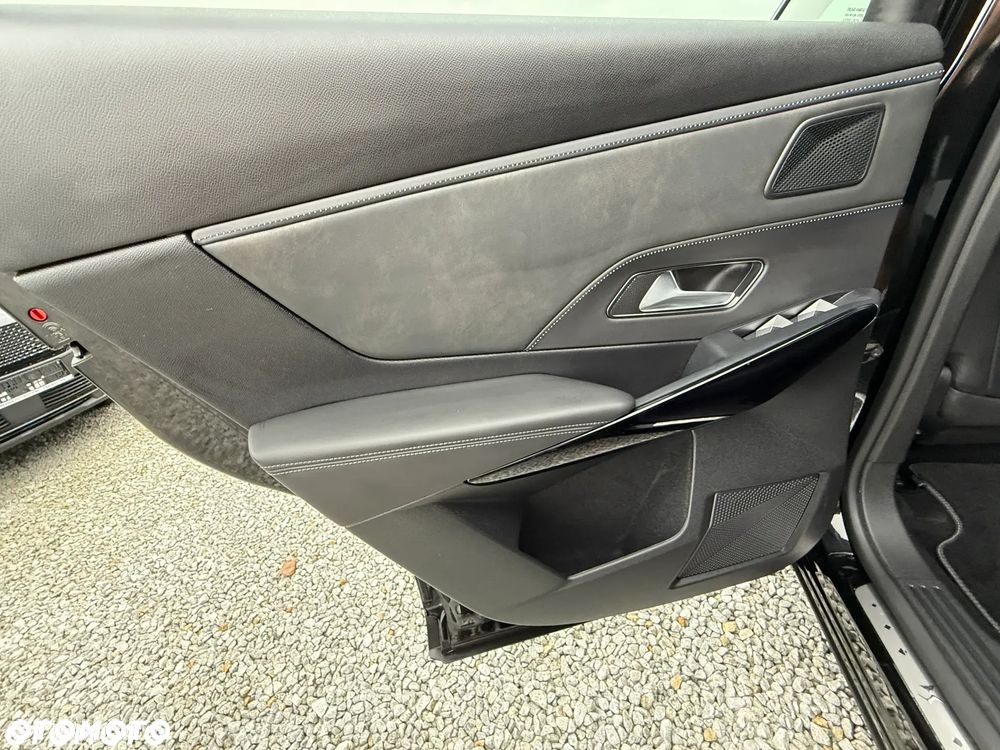 DS Automobiles DS 7 Crossback - 27