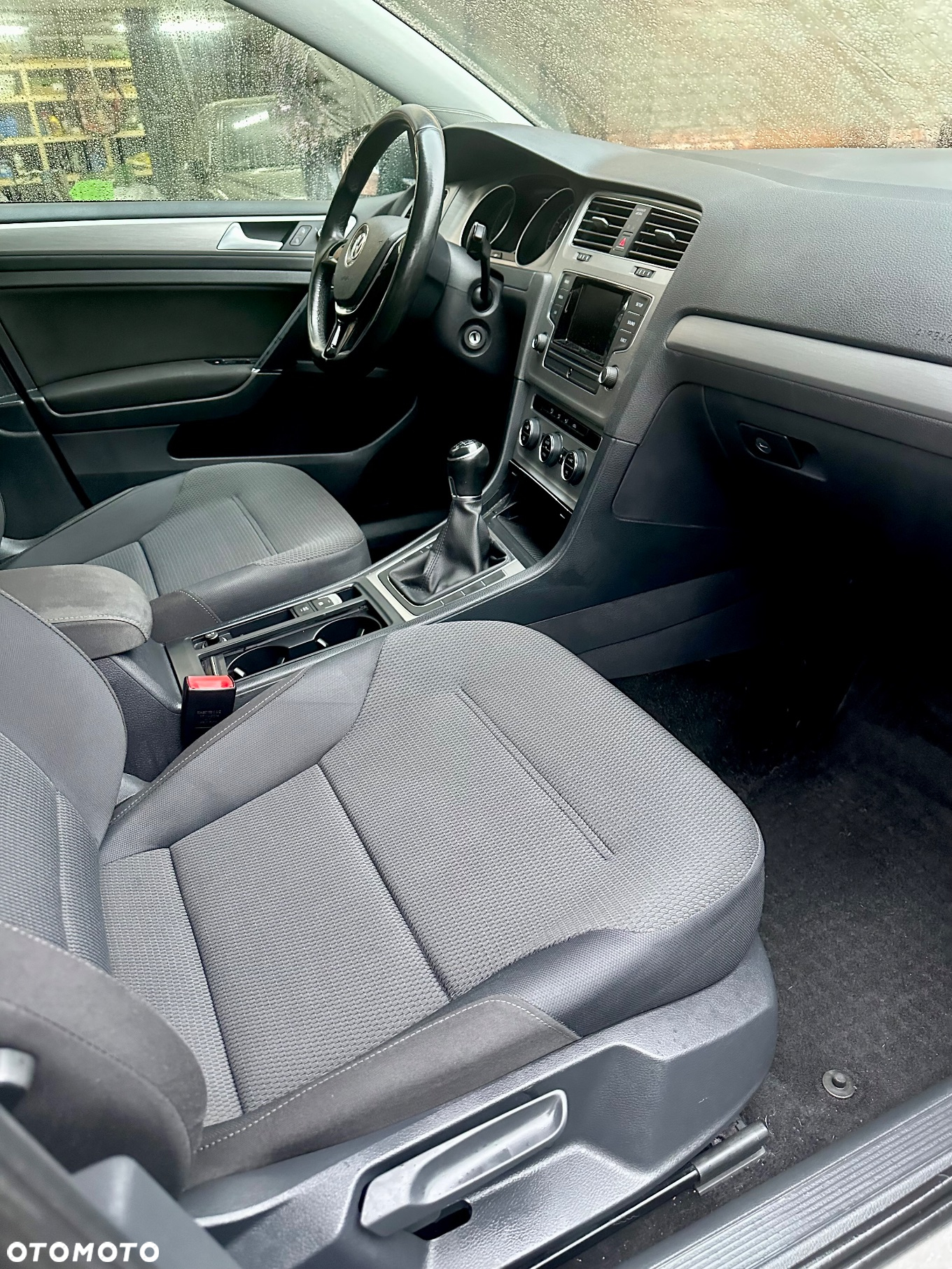 Volkswagen Golf VII 1.2 TSI BMT Start - 37