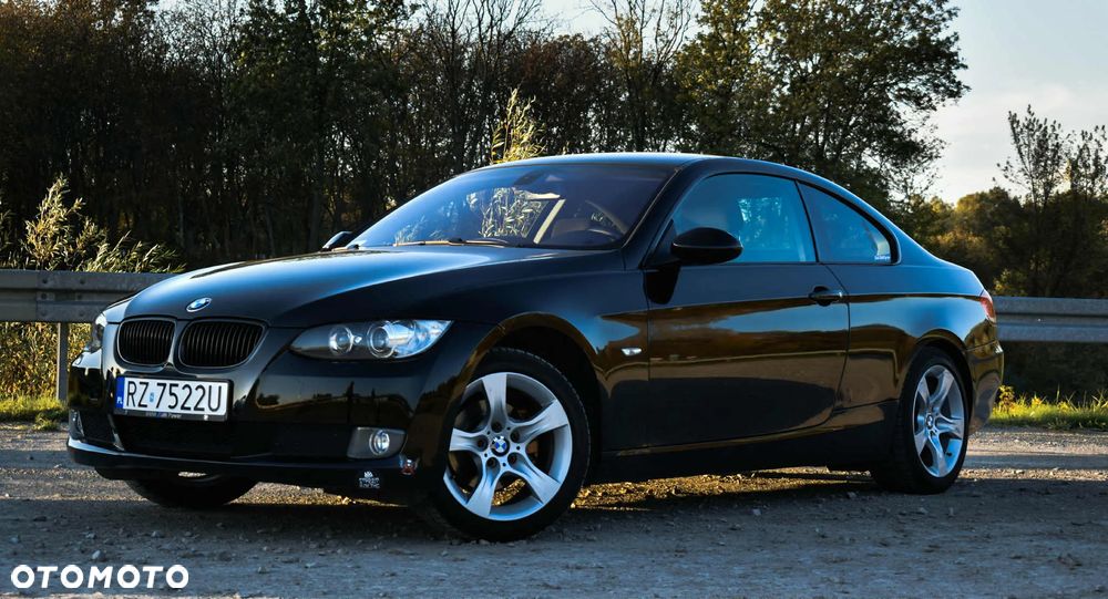 BMW Seria 3 320i - 1