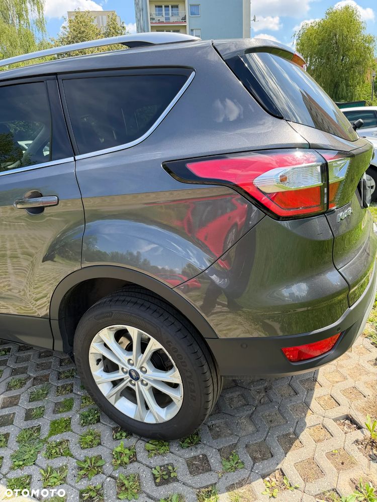 Ford Kuga 2.0 TDCi AWD Titanium - 6
